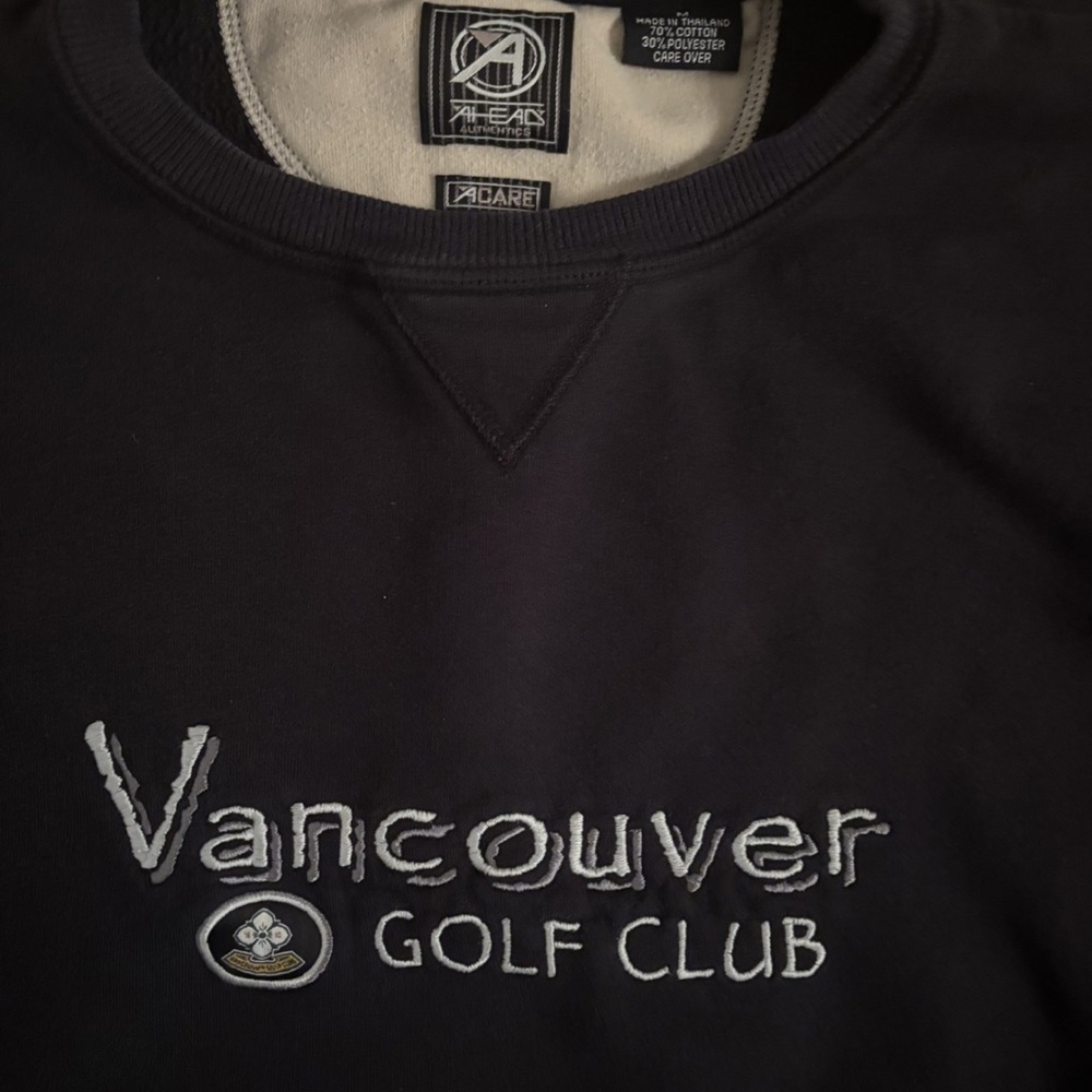 Vintage 90’s « Vancouver Golf Club » Black Crewneck Sweater - Picture 4 of 6